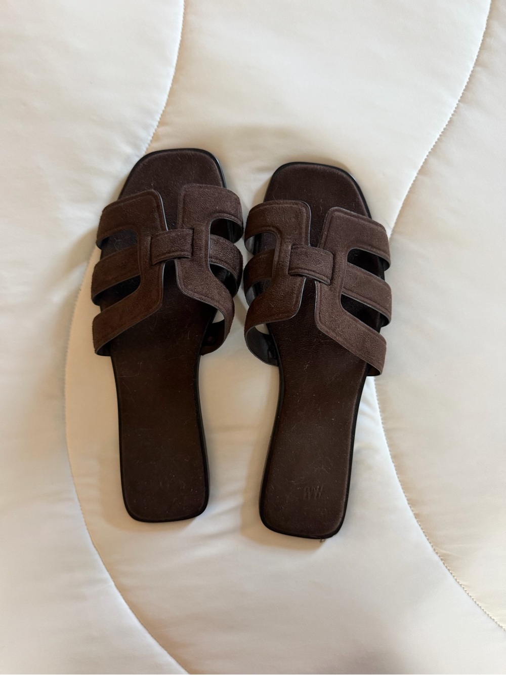H&M Women’s Brown Suede Slide Sandals